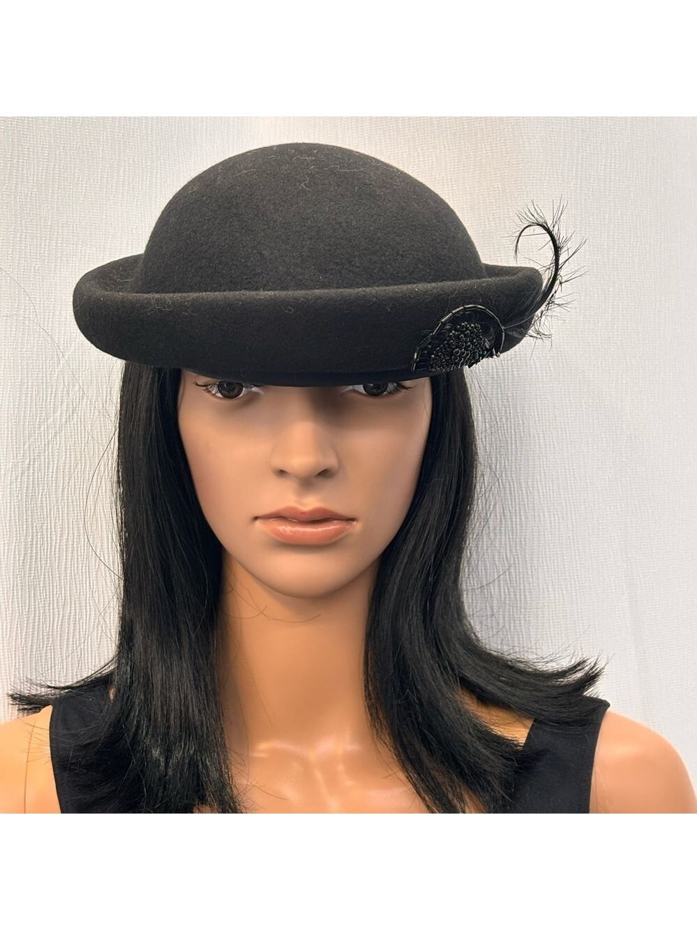 Vintage Georgette black cocktail felt beret hat